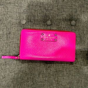 Kate Spade Large Zipper Wallet